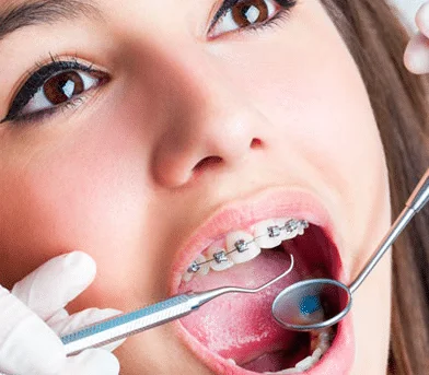 What does an orthodontist do?